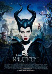 Pôster do filme "Maleficent" (2014), com Angelina Jolie no papel principal.